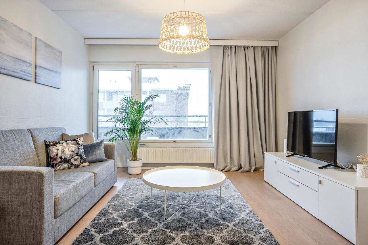 Apartment Sleepwell Sukkula With Private Sauna And Parking Turku Exterior foto